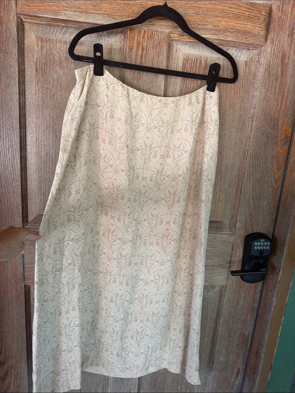 Talbots Cream 100 % Silk Damask Maxi SkirtSz 14